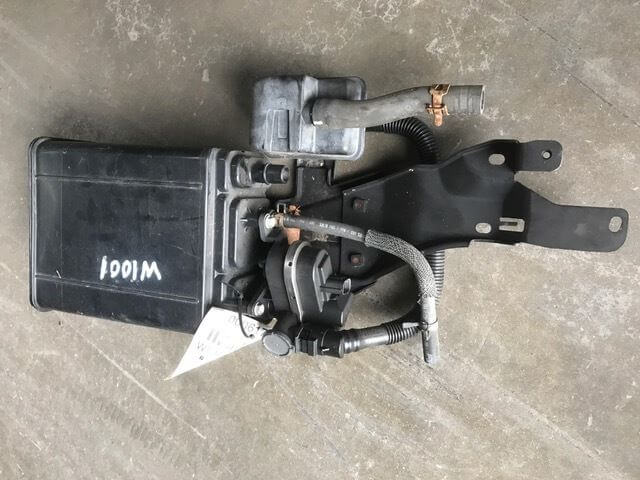 2001-2005 Toyota RAV4 Charcoal EVAP Vapor Canister - Used OEM