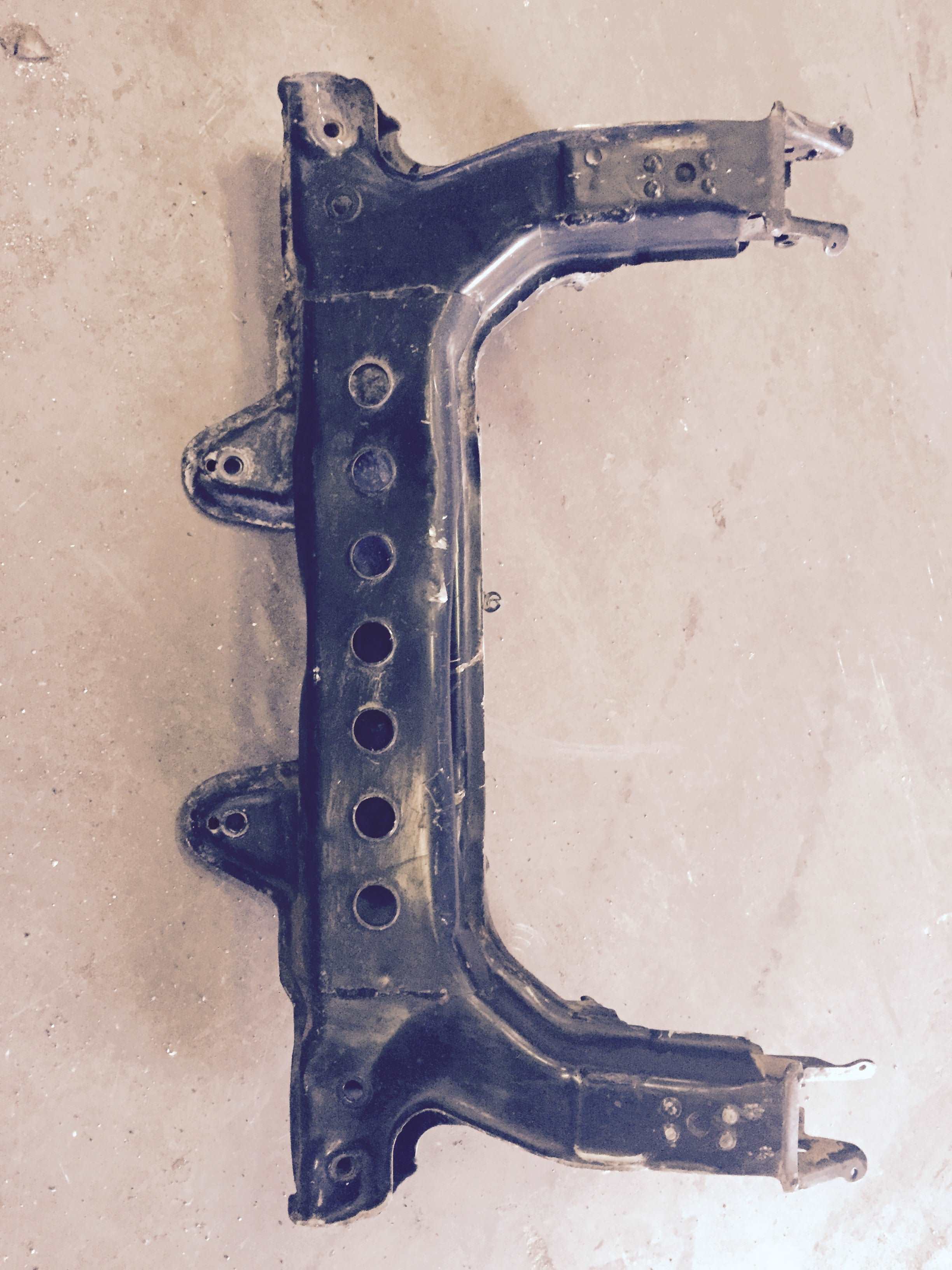 2003-2005 Pontiac Sunfire Chevrolet Cavalier Front Subframe Engine Cradle - Used OEM