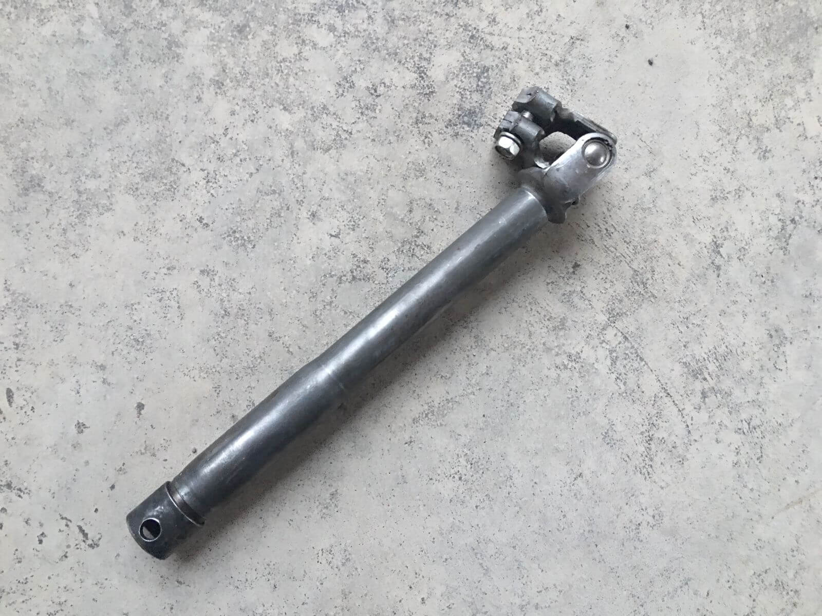 2007-2010 Ford Edge Intermediate Steering Shaft Lower Coupler - Used OEM